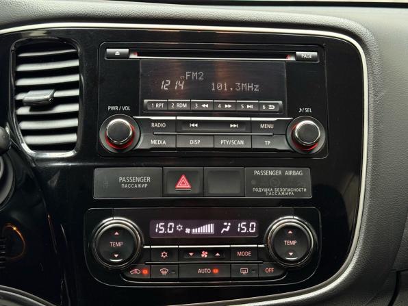Mitsubishi Outlander III Рестайлинг 2 с пробегом 2016 года, цена 1 699 000 рублей, 185000 км, внедорожник, Автокод Объявления