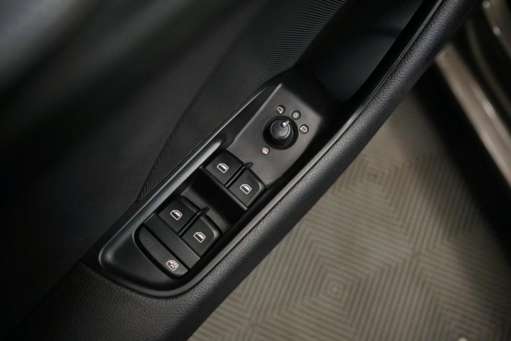 Audi A3 III (8V) Крым  - изображение 10