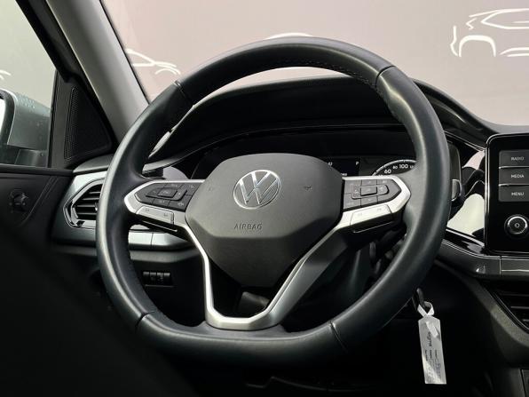Volkswagen Polo VI с пробегом 2021 года, цена 1 896 200 рублей, 17958 км, лифтбек, Автокод Объявления