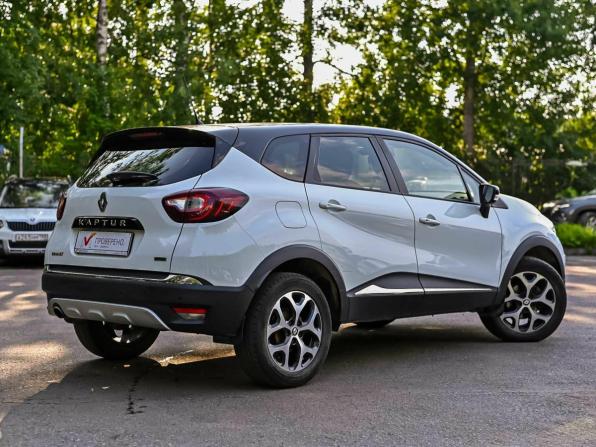 Renault Kaptur I с пробегом 2019 года, цена 1 650 000 рублей, 65508 км, внедорожник, Автокод Объявления