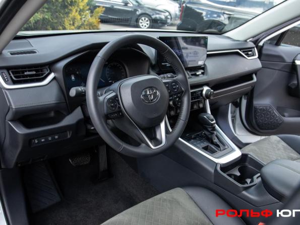 Toyota RAV4 V (XA50) с пробегом 2025 года, цена 3 852 000 рублей, 3210 км, внедорожник, Автокод Объявления