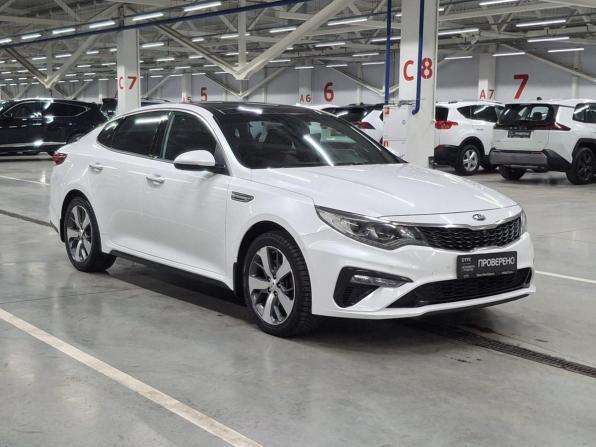 Kia Optima IV Рестайлинг с пробегом 2018 года, цена 2 010 000 рублей, 178723 км, седан, Автокод Объявления