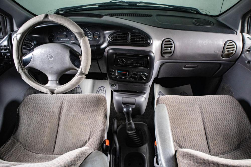Chrysler Voyager III Сургут  - изображение 12