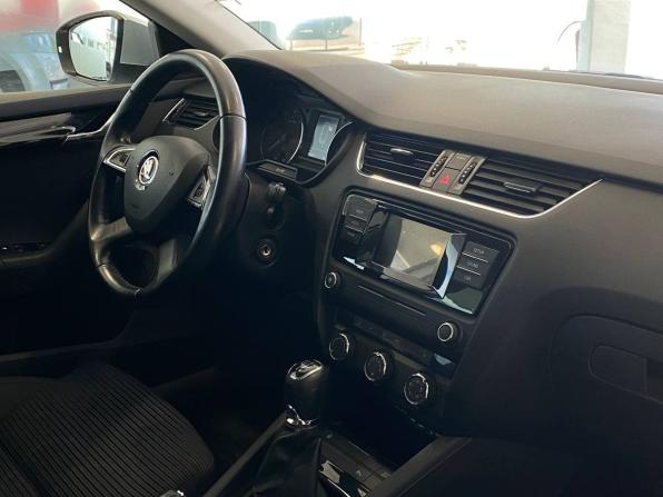 Skoda Octavia III (A7) с пробегом 2015 года, цена 1 267 000 рублей, 161221 км, лифтбек, Автокод Объявления
