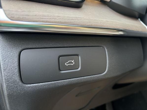 Volvo XC90 II Рестайлинг 2 с пробегом 2026 года, цена 12 420 000 рублей, 14 км, внедорожник, Автокод Объявления