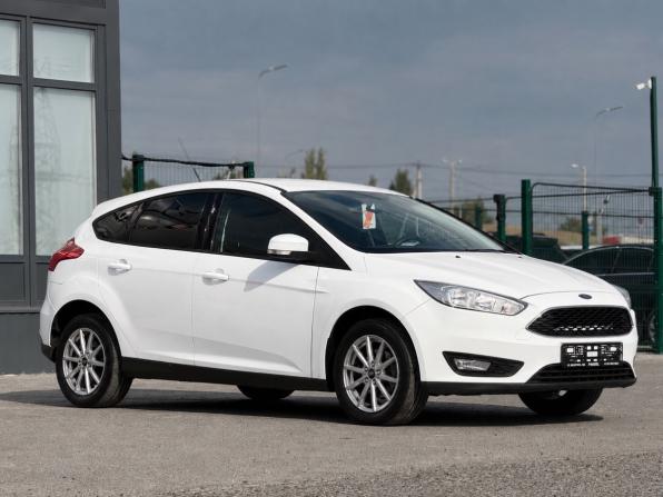 Ford Focus III Рестайлинг с пробегом 2015 года, цена 917 000 рублей, 109600 км, седан, Автокод Объявления
