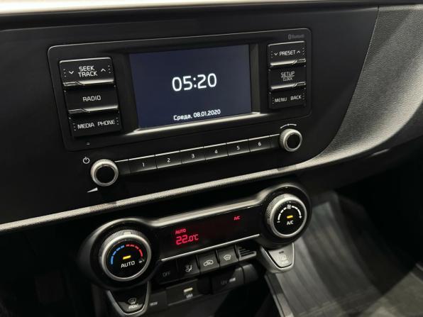 Kia Rio IV Рестайлинг с пробегом 2020 года, цена 1 439 000 рублей, 132888 км, седан, Автокод Объявления