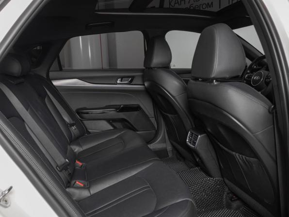 Kia K5 III с пробегом 2020 года, цена 2 650 000 рублей, 116354 км, седан, Автокод Объявления