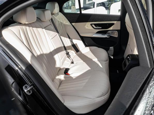 Mercedes-Benz E-Класс VI (W214 S214) с пробегом 2025 года, цена 9 570 000 рублей, 25 км, седан, Автокод Объявления