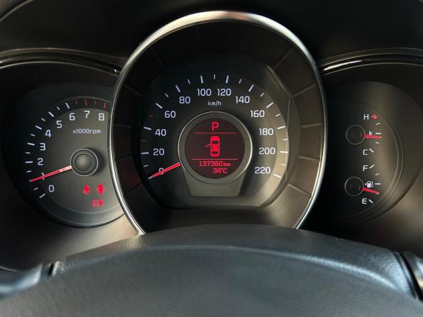 Kia Rio III Рестайлинг с пробегом 2015 года, цена 1 060 000 рублей, 137300 км, седан, Автокод Объявления