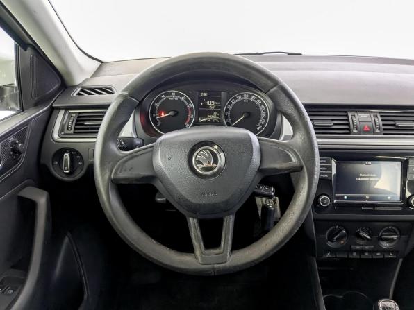 Skoda Rapid I Рестайлинг с пробегом 2019 года, цена 880 000 рублей, 246586 км, лифтбек, Автокод Объявления