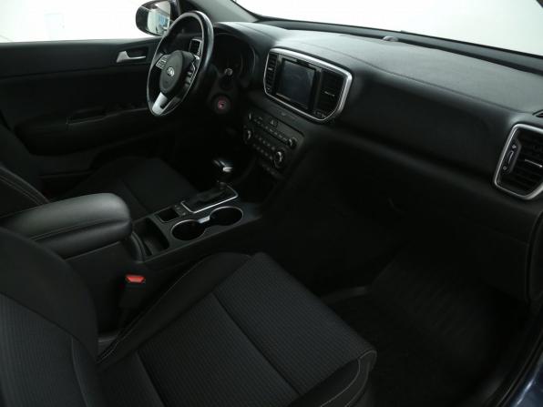 Kia Sportage IV Рестайлинг с пробегом 2020 года, цена 1 849 000 рублей, 183300 км, внедорожник, Автокод Объявления