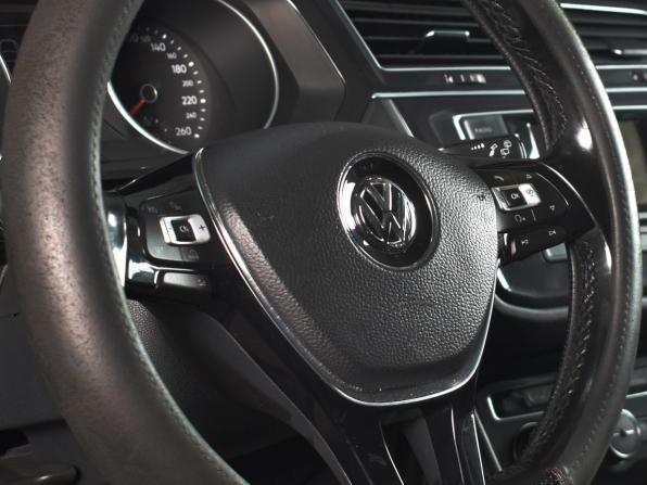 Volkswagen Tiguan II с пробегом 2017 года, цена 1 799 997 рублей, 171233 км, внедорожник, Автокод Объявления