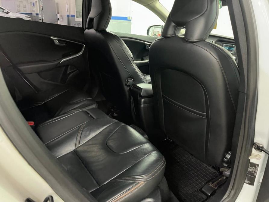 Volvo V40 Cross Country I Санкт-Петербург  - изображение 17