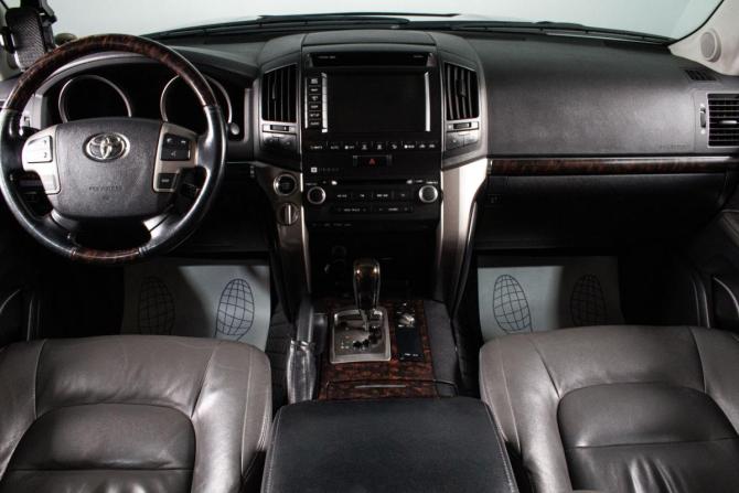 Toyota Land Cruiser 200 Series с пробегом 2010 года, цена 3 449 000 рублей, 363000 км, внедорожник, Автокод Объявления