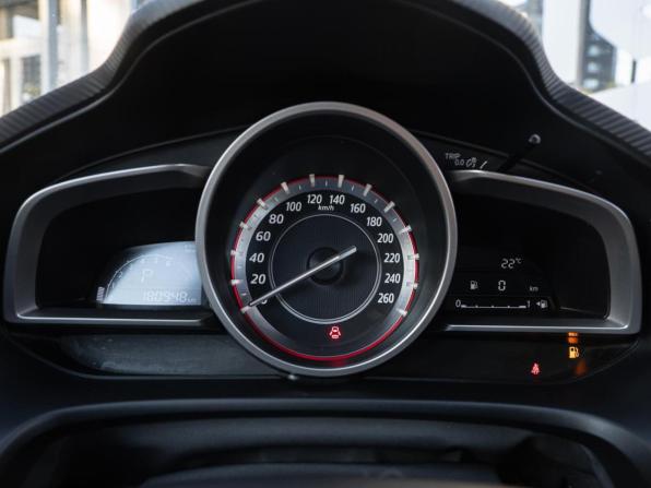 Mazda 3 III (BM) с пробегом 2013 года, цена 1 194 000 рублей, 180948 км, хэтчбек, Автокод Объявления