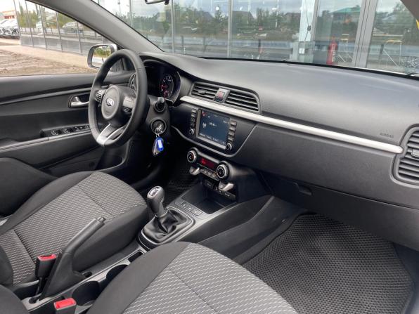 Kia Rio IV с пробегом 2018 года, цена 1 190 000 рублей, 168729 км, седан, Автокод Объявления