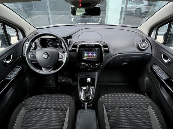 Renault Kaptur I с пробегом 2017 года, цена 1 544 000 рублей, 122112 км, внедорожник, Автокод Объявления