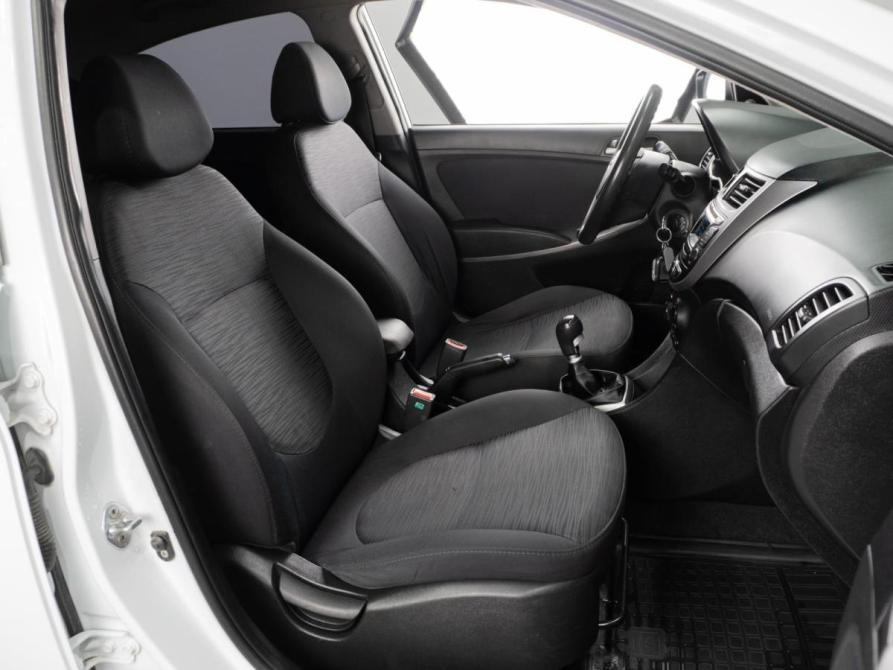 Hyundai Solaris I Рестайлинг Тюмень  - изображение 8