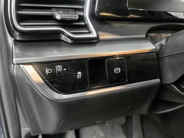 Kia Sportage V с пробегом 2022 года, цена 3 285 000 рублей, 103104 км, внедорожник, Автокод Объявления