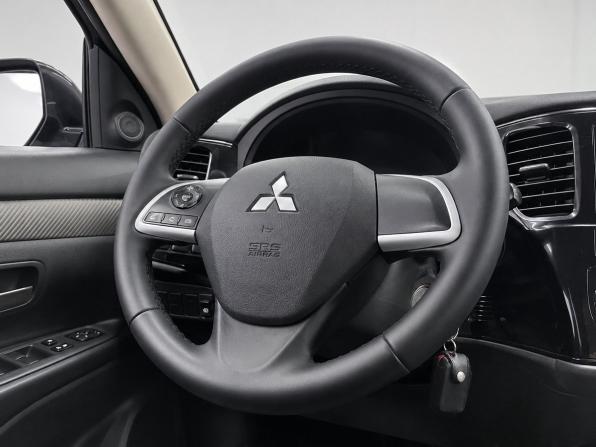 Mitsubishi Outlander III Рестайлинг с пробегом 2014 года, цена 1 199 000 рублей, 247706 км, внедорожник, Автокод Объявления