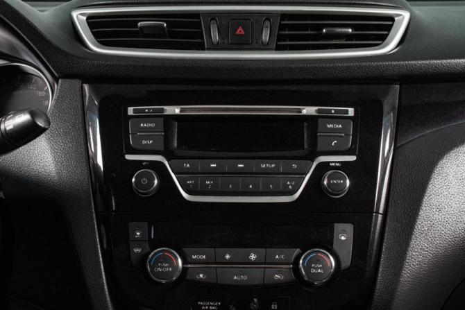 Nissan Qashqai II с пробегом 2016 года, цена 1 689 000 рублей, 90100 км, внедорожник, Автокод Объявления