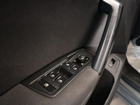 Volkswagen Tiguan II Рестайлинг с пробегом 2021 года, цена 2 230 000 рублей, 129490 км, внедорожник, Автокод Объявления
