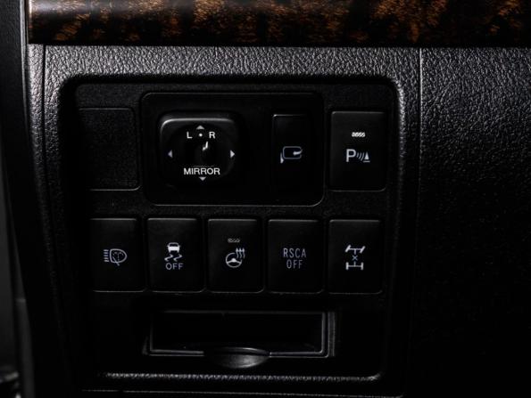 Toyota Land Cruiser 200 Series Рестайлинг 1 с пробегом 2013 года, цена 3 139 000 рублей, 338019 км, внедорожник, Автокод Объявления