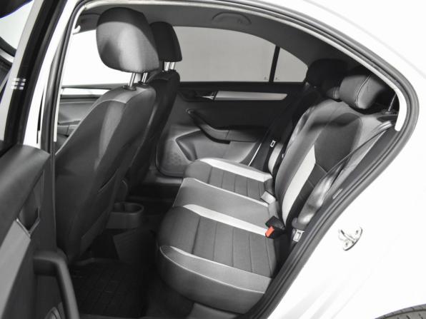 Skoda Rapid I Рестайлинг с пробегом 2019 года, цена 1 293 000 рублей, 103242 км, лифтбек, Автокод Объявления