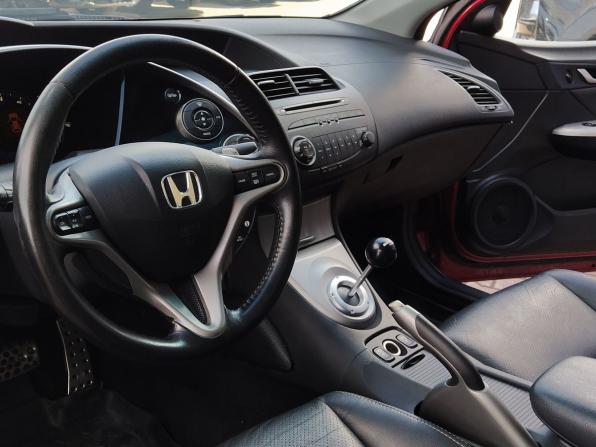 Honda Civic VIII с пробегом 2008 года, цена 589 000 рублей, 160510 км, хэтчбек, Автокод Объявления