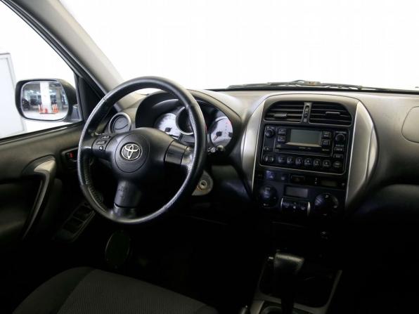 Toyota RAV4 II (XA20) Рестайлинг с пробегом 2004 года, цена 690 000 рублей, 302488 км, внедорожник, Автокод Объявления