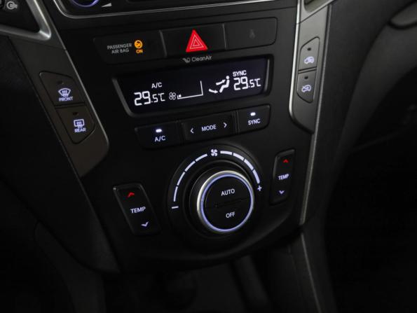 Hyundai Santa Fe III Рестайлинг с пробегом 2017 года, цена 1 939 000 рублей, 135225 км, внедорожник, Автокод Объявления
