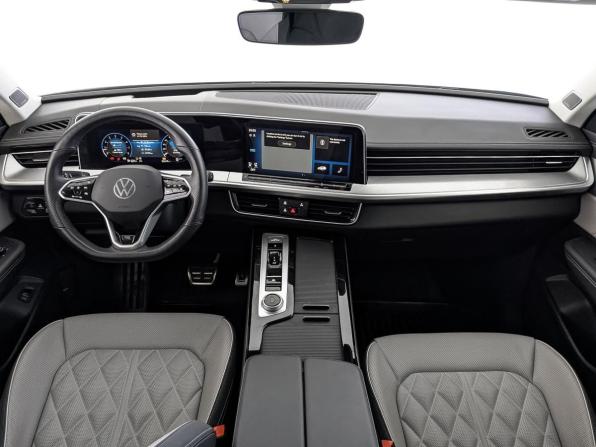 Volkswagen Tavendor I с пробегом 2024 года, цена 5 585 000 рублей, 22677 км, внедорожник, Автокод Объявления