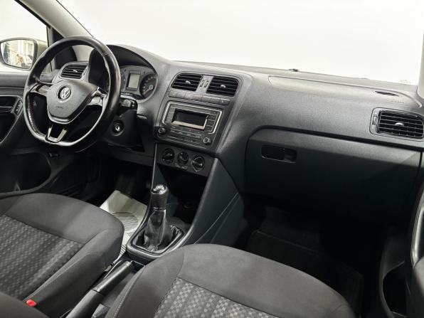 Volkswagen Polo V Рестайлинг с пробегом 2016 года, цена 935 000 рублей, 161328 км, седан, Автокод Объявления