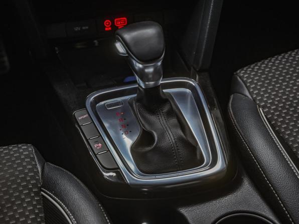 Kia Ceed III с пробегом 2019 года, цена 1 599 000 рублей, 89000 км, хэтчбек, Автокод Объявления