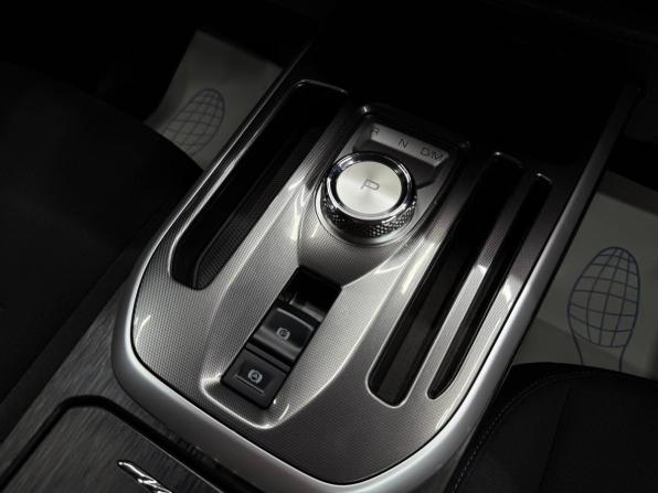 Haval Jolion I Рестайлинг с пробегом 2024 года, цена 2 130 000 рублей, 33932 км, внедорожник, Автокод Объявления