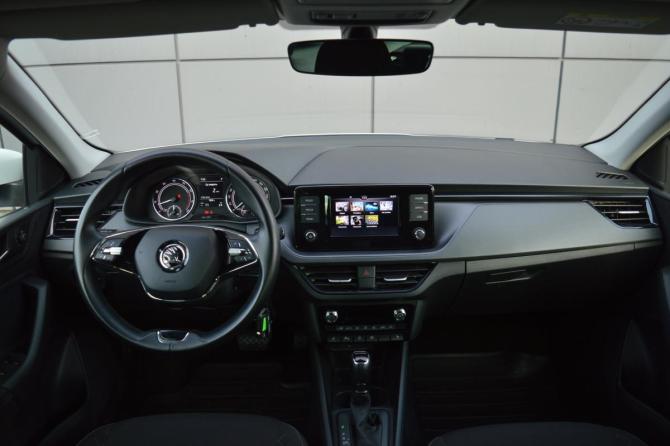 Skoda Rapid II с пробегом 2022 года, цена 1 650 000 рублей, 53007 км, лифтбек, Автокод Объявления