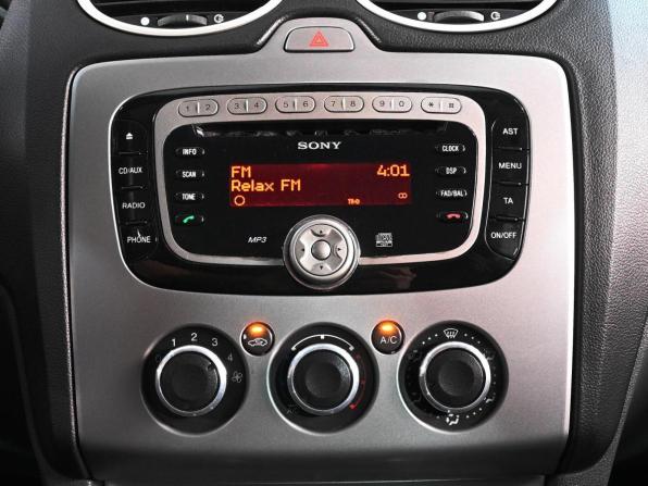 Ford Focus II Рестайлинг с пробегом 2011 года, цена 699 000 рублей, 213171 км, хэтчбек, Автокод Объявления