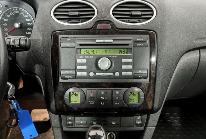 Ford Focus II с пробегом 2006 года, цена 570 000 рублей, 218400 км, седан, Автокод Объявления