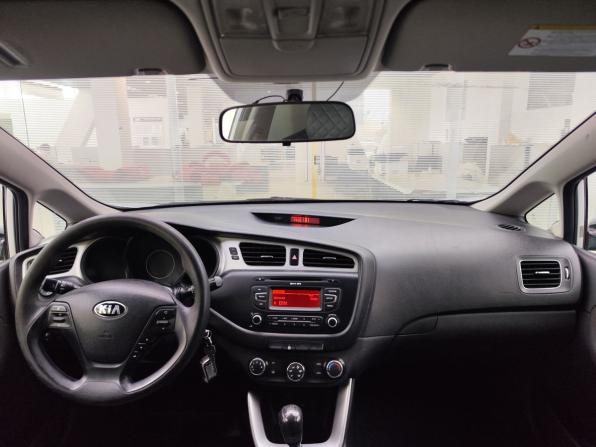 Kia Ceed II с пробегом 2013 года, цена 795 000 рублей, 186000 км, универсал, Автокод Объявления