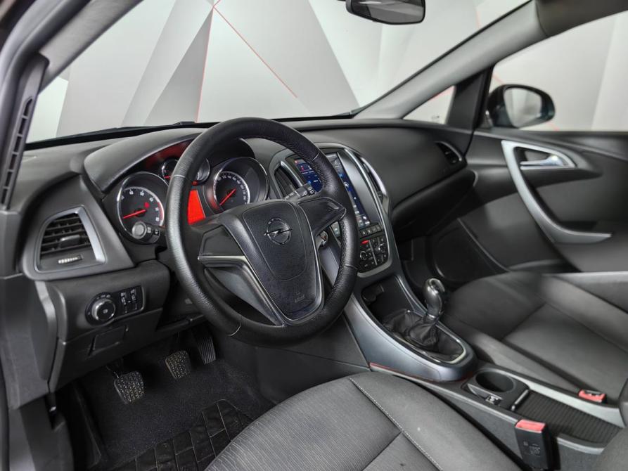 Opel Astra J Рестайлинг Москва  - изображение 19