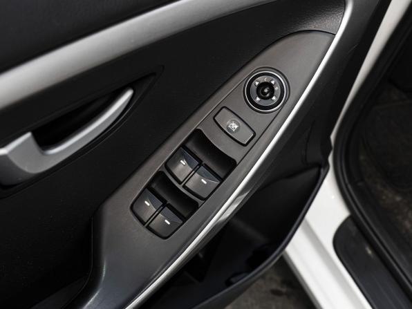 Hyundai i30 II с пробегом 2014 года, цена 950 000 рублей, 202609 км, хэтчбек, Автокод Объявления