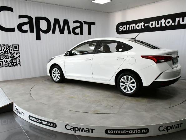 Hyundai Solaris II Рестайлинг с пробегом 2022 года, цена 1 767 000 рублей, 22668 км, седан, Автокод Объявления