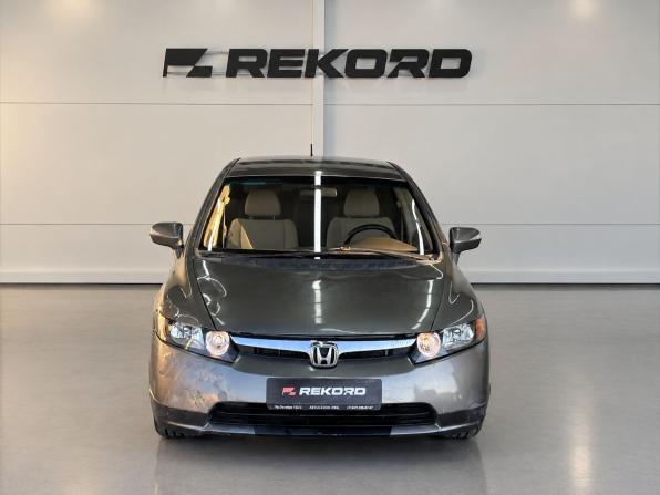 Honda Civic VIII с пробегом 2007 года, цена 429 000 рублей, 240210 км, седан, Автокод Объявления