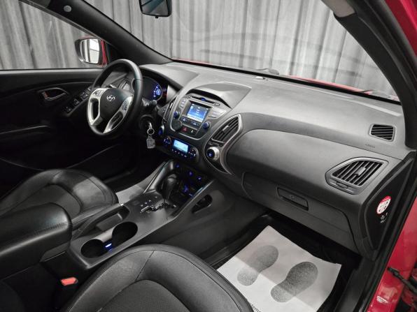 Hyundai ix35 I Рестайлинг с пробегом 2013 года, цена 1 325 000 рублей, 162000 км, внедорожник, Автокод Объявления