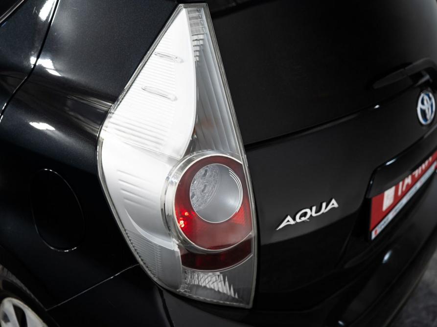 Toyota Aqua I Иркутск  - изображение 19