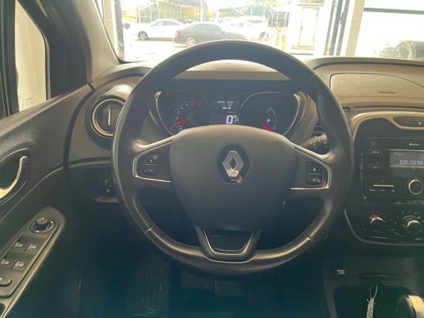 Renault Kaptur I с пробегом 2017 года, цена 1 145 000 рублей, 139322 км, внедорожник, Автокод Объявления