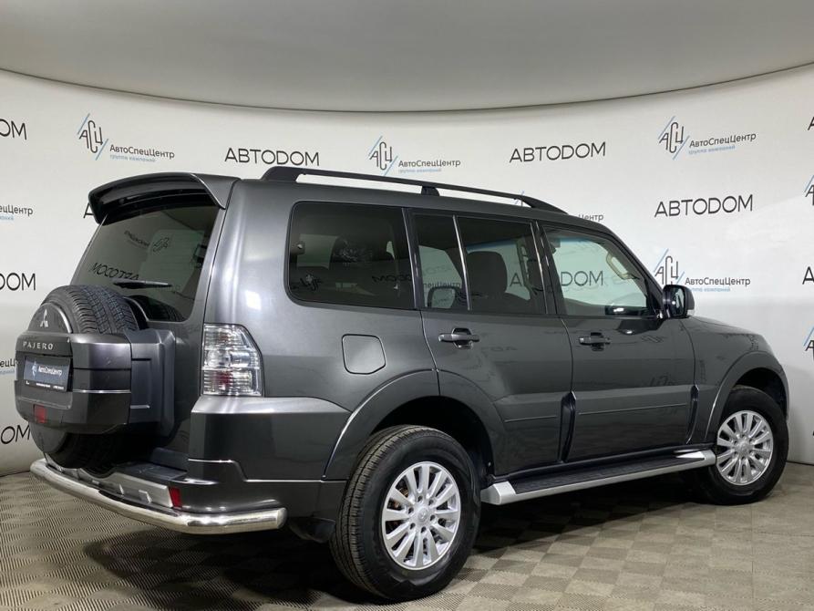 Mitsubishi Pajero IV Рестайлинг 1 Москва  - изображение 4