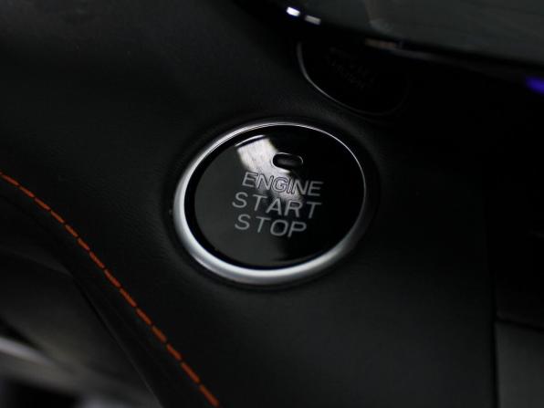 Changan UNI-V I с пробегом 2023 года, цена 2 299 000 рублей, 36000 км, лифтбек, Автокод Объявления