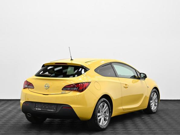 Opel Astra J Рестайлинг с пробегом 2012 года, цена 799 000 рублей, 118000 км, хэтчбек, Автокод Объявления